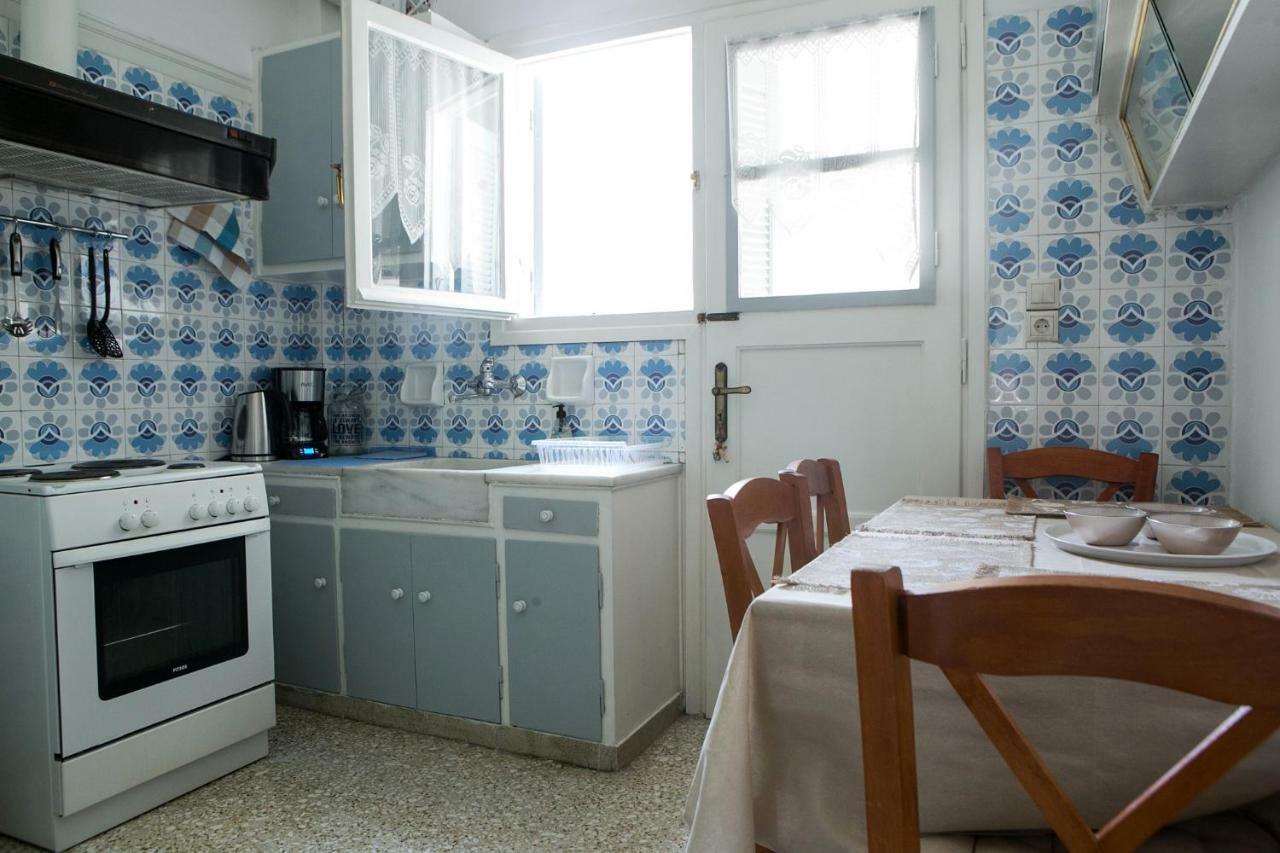Best House, Larisis Metro, Athen Exterior foto